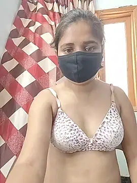 Snapshot of Ruhi_07 chatting on June 22, 2026, 4:09 am Ruhi 07 online show from June 22, 2026, 4:09 am