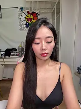 jiajia L online show from September 29, 2025, 2:00 pm