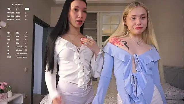 LilianBenskin online show from April 22, 2026, 4:26 am