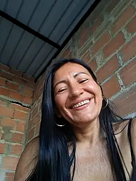 maturexxxnaughty online show from December 5, 2025, 11:41 am