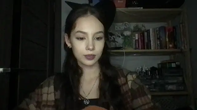 Yuna5343 online show from September 20, 2025, 10:33 pm