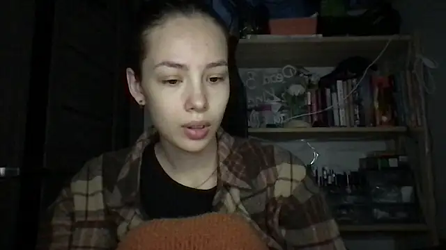 Yuna5343 online show from October 20, 2025, 9:59 pm