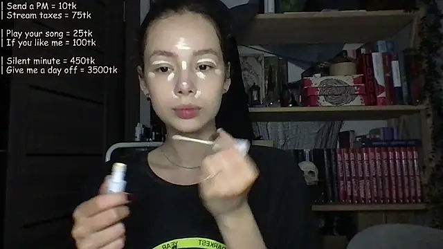 Yuna5343 online show from June 9, 2026, 9:04 pm