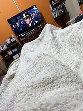 maxvergo online show from April 22, 2026, 12:35 am