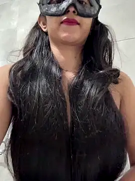 Lusty Desi online show from October 28, 2025, 4:27 am