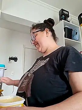 valkiriabbw online show from September 8, 2025, 5:45 pm