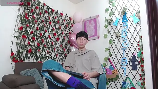 LiamBrown09 online show from March 27, 2026, 7:13 pm