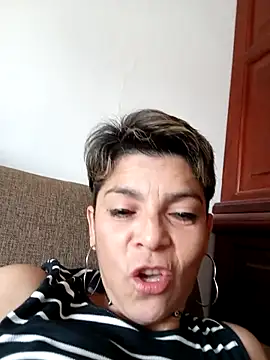 Lulypsicologasexual online show from February 11, 2026, 9:09 pm