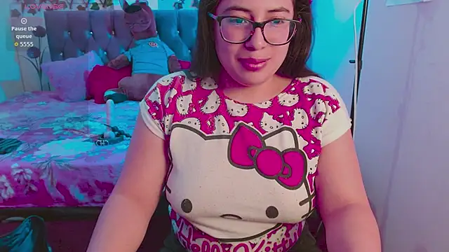 Estrella  sex online show from October 7, 2025, 9:12 pm