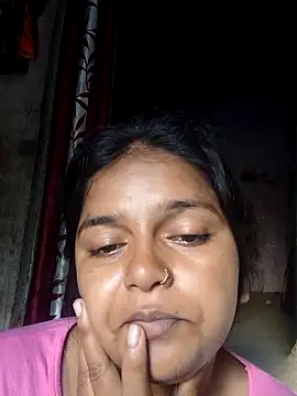 heena3355 online show from September 15, 2025, 11:10 am