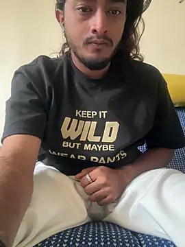 seenu2101 online show from April 22, 2026, 7:44 am