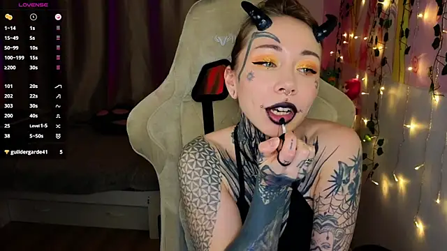 bunnykellyyy online show from February 27, 2026, 7:03 pm