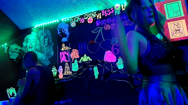 Snapshot of Splash_Queen420 chatting on July 19, 2026, 11:14 am Splash Queen420 online show from July 19, 2026, 11:14 am