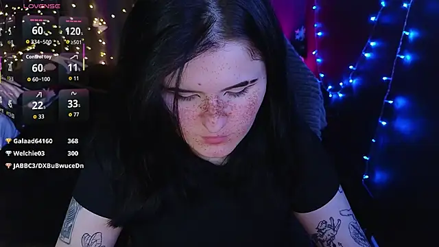 Snapshot of Dark_Shine chatting on December 14, 2025, 11:26 am Dark Shine online show from December 14, 2025, 11:26 am