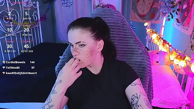 Snapshot of Dark_Shine chatting on December 17, 2025, 4:07 am Dark Shine online show from December 17, 2025, 4:07 am