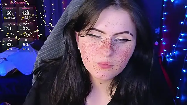 Snapshot of Dark_Shine chatting on December 17, 2025, 8:48 pm Dark Shine online show from December 17, 2025, 8:48 pm