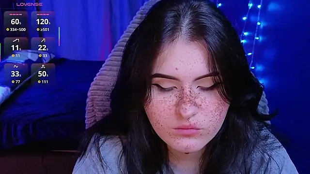 Snapshot of Dark_Shine chatting on January 9, 2026, 3:26 pm Dark Shine online show from January 9, 2026, 3:26 pm