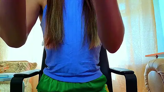 Snapshot of Bom_Mia_Bom chatting on May 1, 2026, 3:00 am Bom Mia Bom online show from May 1, 2026, 3:00 am