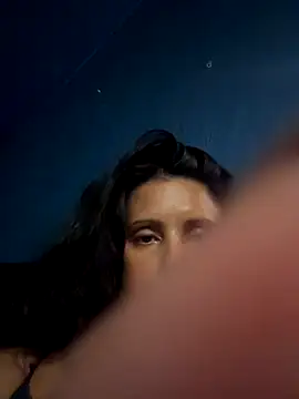 Angelaarayexx online show from October 18, 2025, 7:20 am