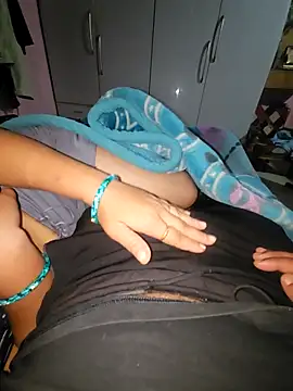 indianhotwife639 online show from October 2, 2025, 10:39 pm