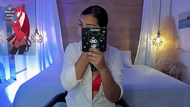 Snapshot of Artemisa08 chatting on October 17, 2025, 2:15 am Artemisa08 online show from October 17, 2025, 2:15 am