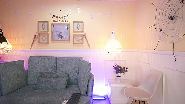 LoonaNyx online show from October 16, 2025, 11:33 am