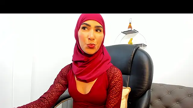 nefer ahsgarr online show from October 23, 2025, 11:14 pm