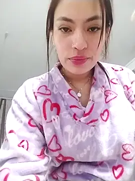 Snapshot of Adarha_Ramirez chatting on November 21, 2025, 12:32 am Adarha Ramirez online show from November 21, 2025, 12:32 am