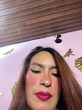 Snapshot of Adarha_Ramirez chatting on June 13, 2026, 5:05 am Adarha Ramirez online show from June 13, 2026, 5:05 am