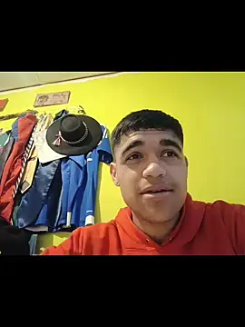 juanfritaa21 online show from October 10, 2025, 2:38 pm