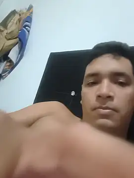 Rolando006 online show from June 15, 2026, 9:06 pm