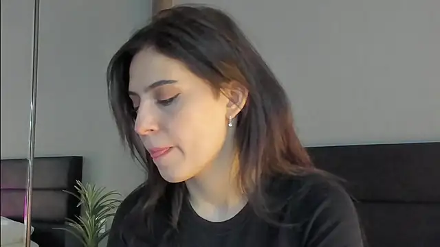 Forever Smiler online show from October 11, 2025, 9:08 am