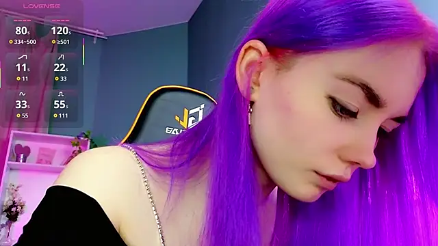 Kiara Dream online show from October 15, 2025, 9:04 pm