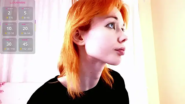 Kiara Dream online show from April 24, 2026, 8:44 pm