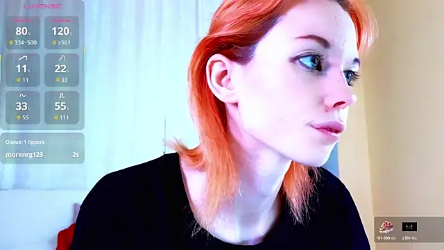 Snapshot of Kiara_Dream chatting on May 24, 2026, 10:26 pm Kiara Dream online show from May 24, 2026, 10:26 pm