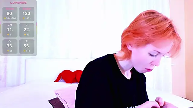 Snapshot of Kiara_Dream chatting on June 3, 2026, 10:59 pm Kiara Dream online show from June 3, 2026, 10:59 pm