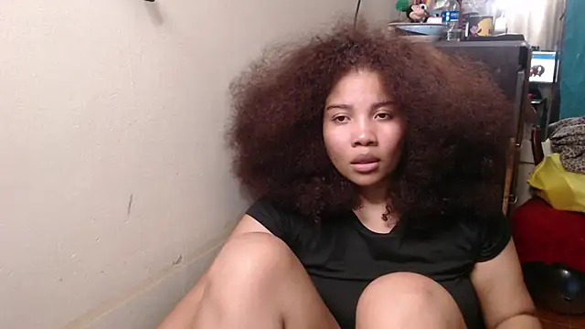 madelene online show from April 21, 2026, 3:02 am