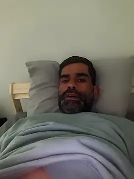 miua37 online show from March 15, 2026, 9:48 am