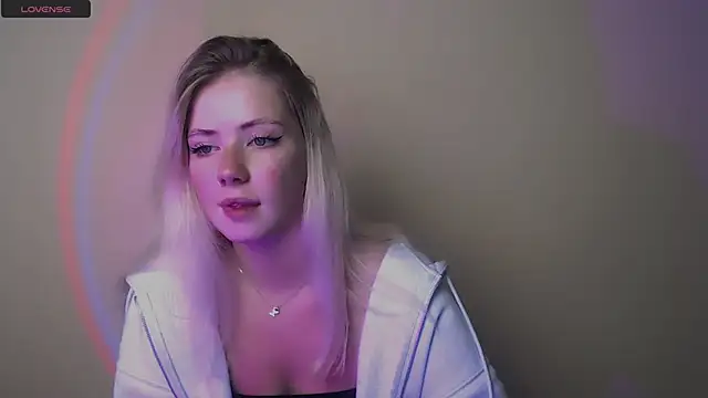 AliceHotty  online show from September 23, 2025, 12:30 pm