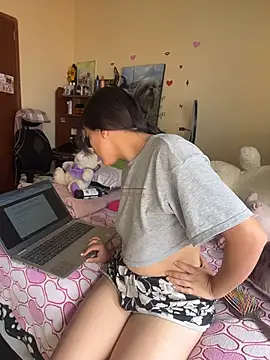 Snapshot of MiaRousexxx_ chatting on November 20, 2025, 4:18 pm MiaRousexxx online show from November 20, 2025, 4:18 pm