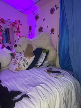 Snapshot of MiaRousexxx_ chatting on November 23, 2025, 12:10 am MiaRousexxx online show from November 23, 2025, 12:10 am