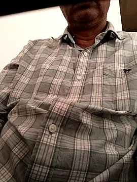 moonflower25 online show from September 15, 2025, 6:13 am