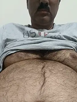 moonflower25 online show from September 21, 2025, 6:31 pm