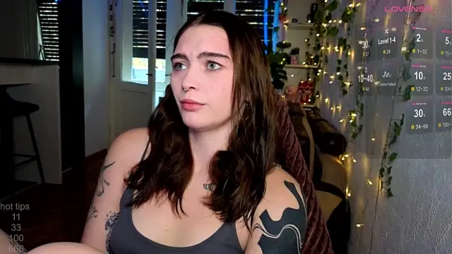 dorfmatratze   online show from October 18, 2025, 7:09 am