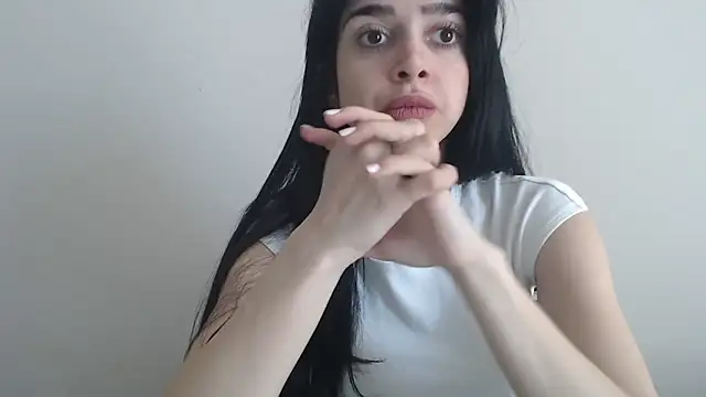 gglingeriee online show from April 23, 2026, 8:13 am