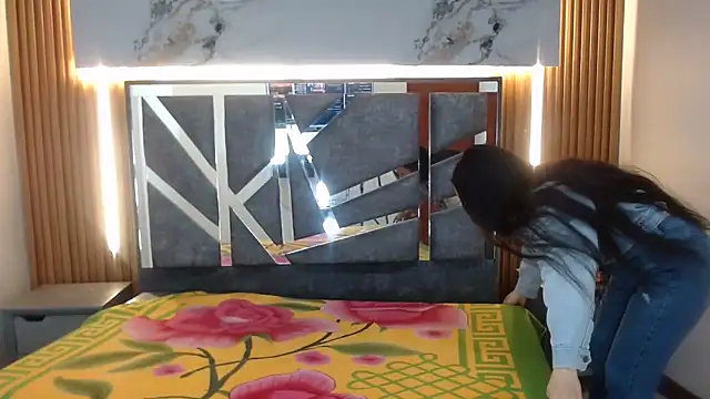 shakirajackson202cl online show from September 27, 2025, 11:15 am