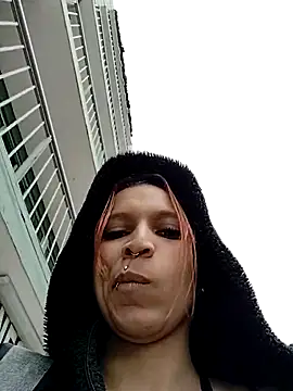 Zoe73  online show from September 15, 2025, 7:47 pm