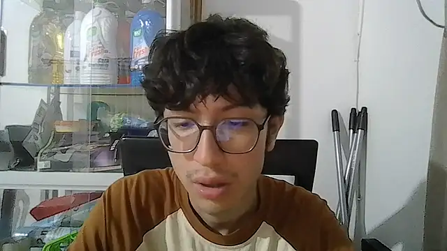 Snapshot of Kevintdx chatting on September 25, 2025, 3:10 am Kevintdx online show from September 25, 2025, 3:10 am