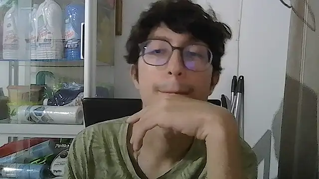 Snapshot of Kevintdx chatting on September 29, 2025, 2:49 am Kevintdx online show from September 29, 2025, 2:49 am