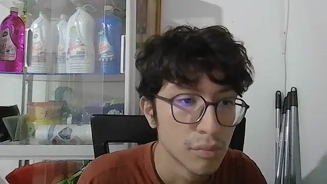 Snapshot of Kevintdx chatting on October 1, 2025, 3:12 am Kevintdx online show from October 1, 2025, 3:12 am